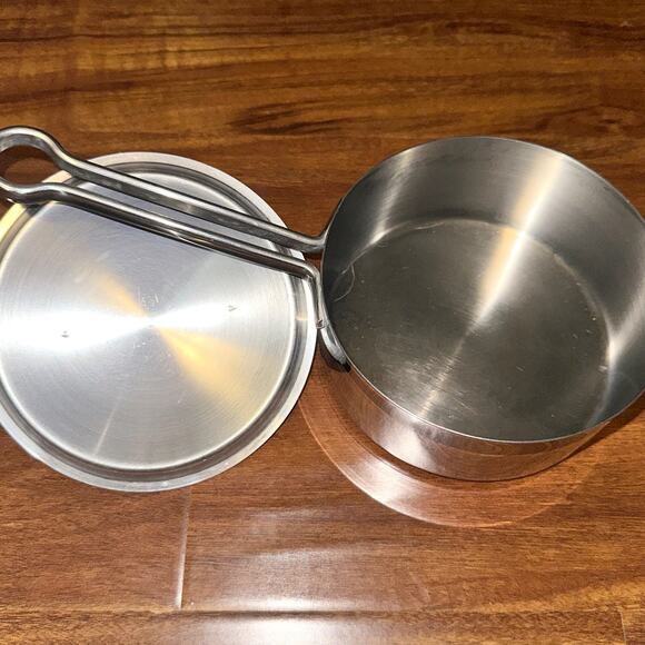 Revere Ware Pro Line 1.5Qt Copper Core Stainless Steel with Lid Saucepot - Picture 1 of 8